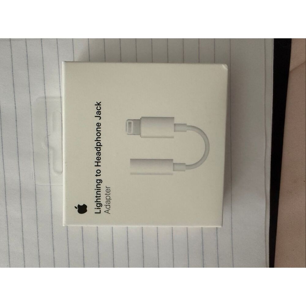 Apple - Lightning-to-3.5mm Headphone Adapter - White